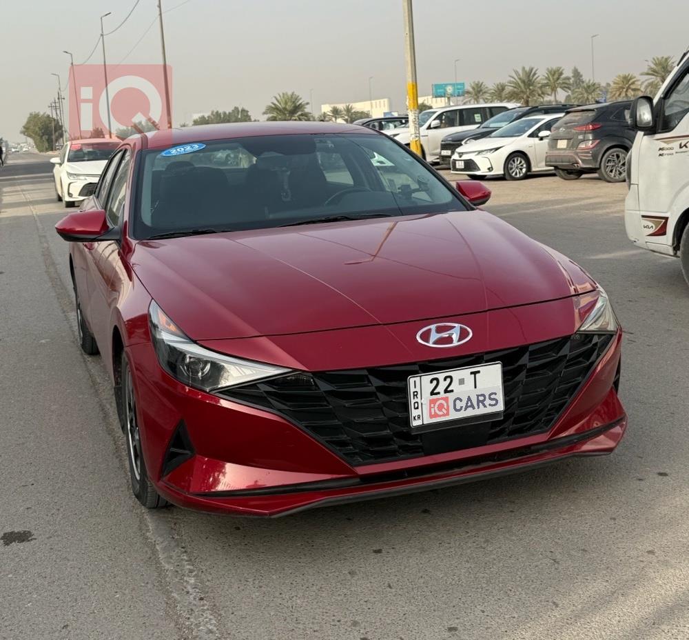 هیۆندای ئەلەنترا